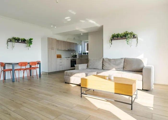 Downtown W Parkview&balcony Vol 2 Apartment *