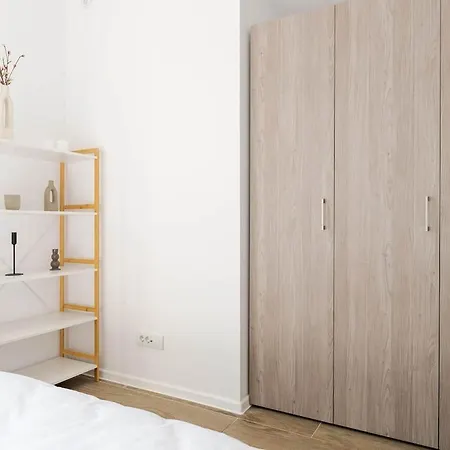 Apartment Downtown W Parkview&balcony Vol 2