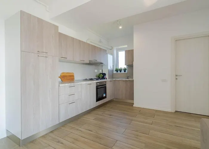 דירה Downtown W Parkview&balcony Vol 2 בוקרשט