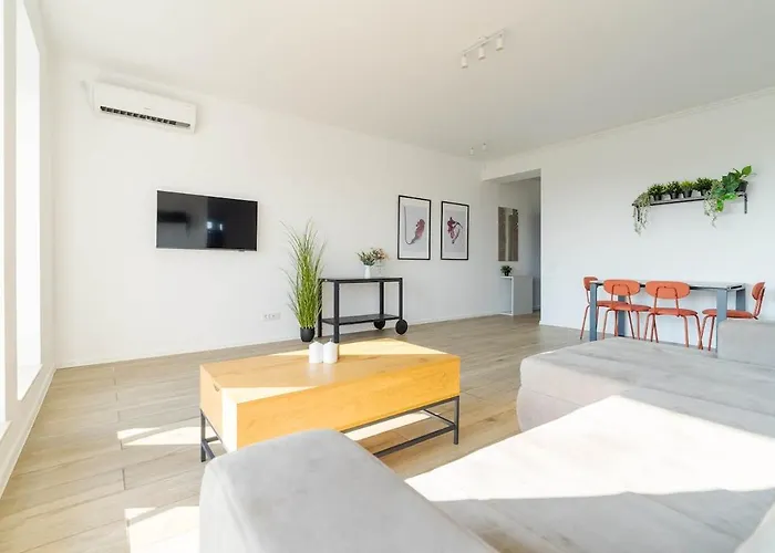 Downtown W Parkview&balcony Vol 2 아파트 부쿠레슈티