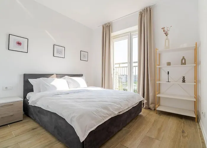 Apartmán Downtown W Parkview&balcony Vol 2 *